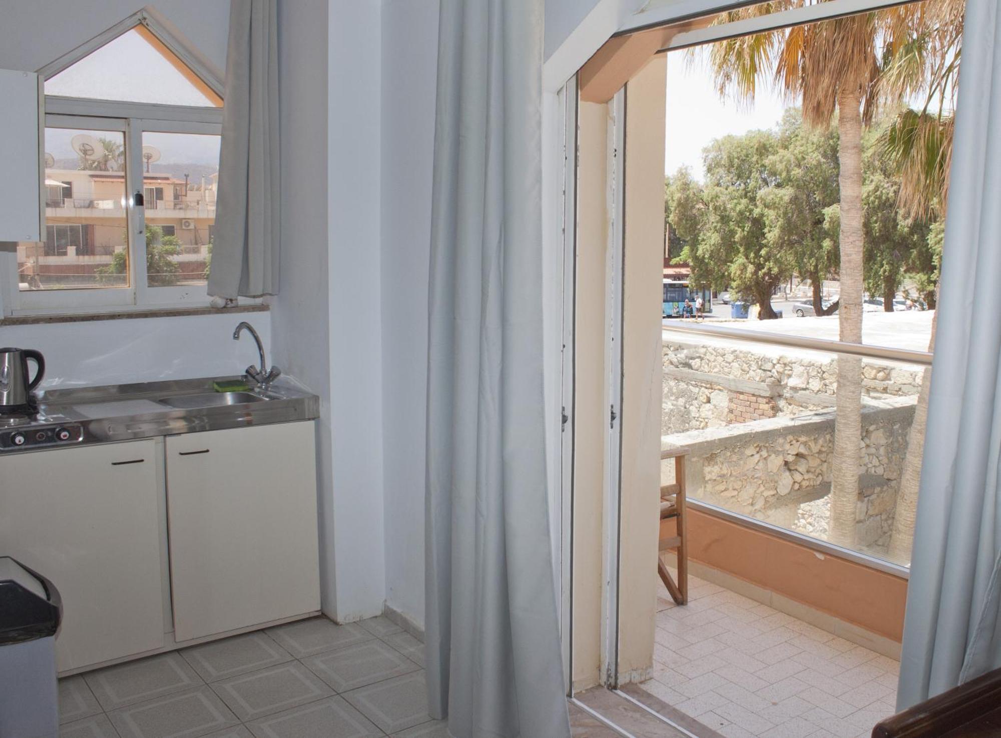 Melani Apartments ハニア エクステリア 写真